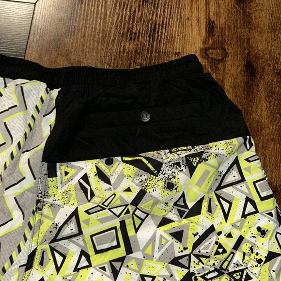 Champion X MTV Retro Crinkle Nylon Shorts - Picture 11 of 13